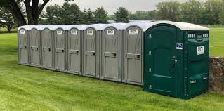 Best ADA-Compliant Portable Toilet Rental  in Blountsville, AL